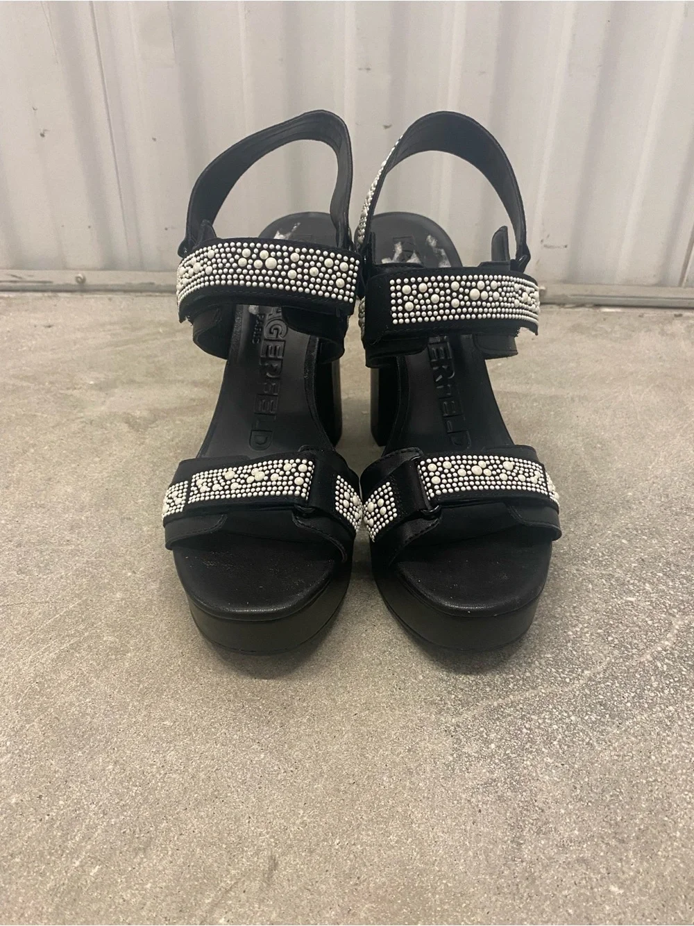 NEW Karl Lagerfeld Black Embellished Platform Heels with Studded Pearl, Size 9